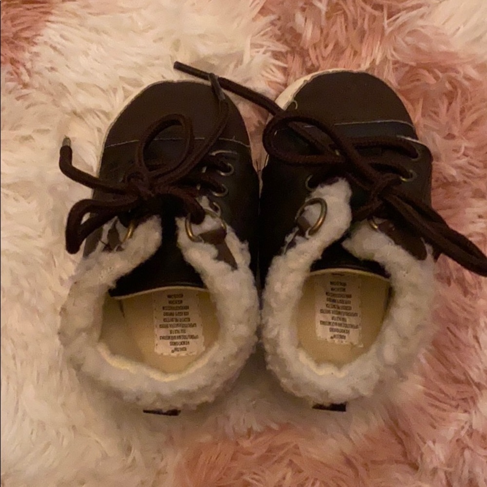 Size 4-5 boots